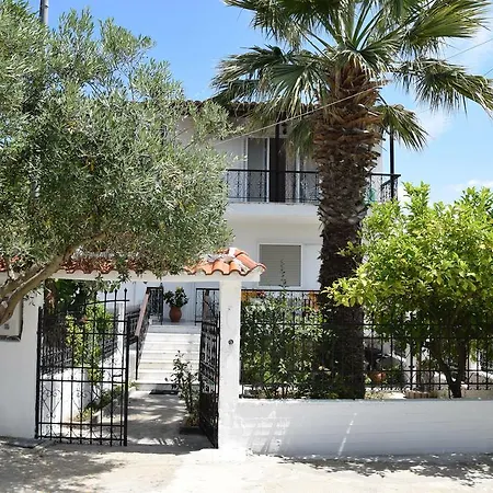 Hébergement de vacances Evi Amoliani